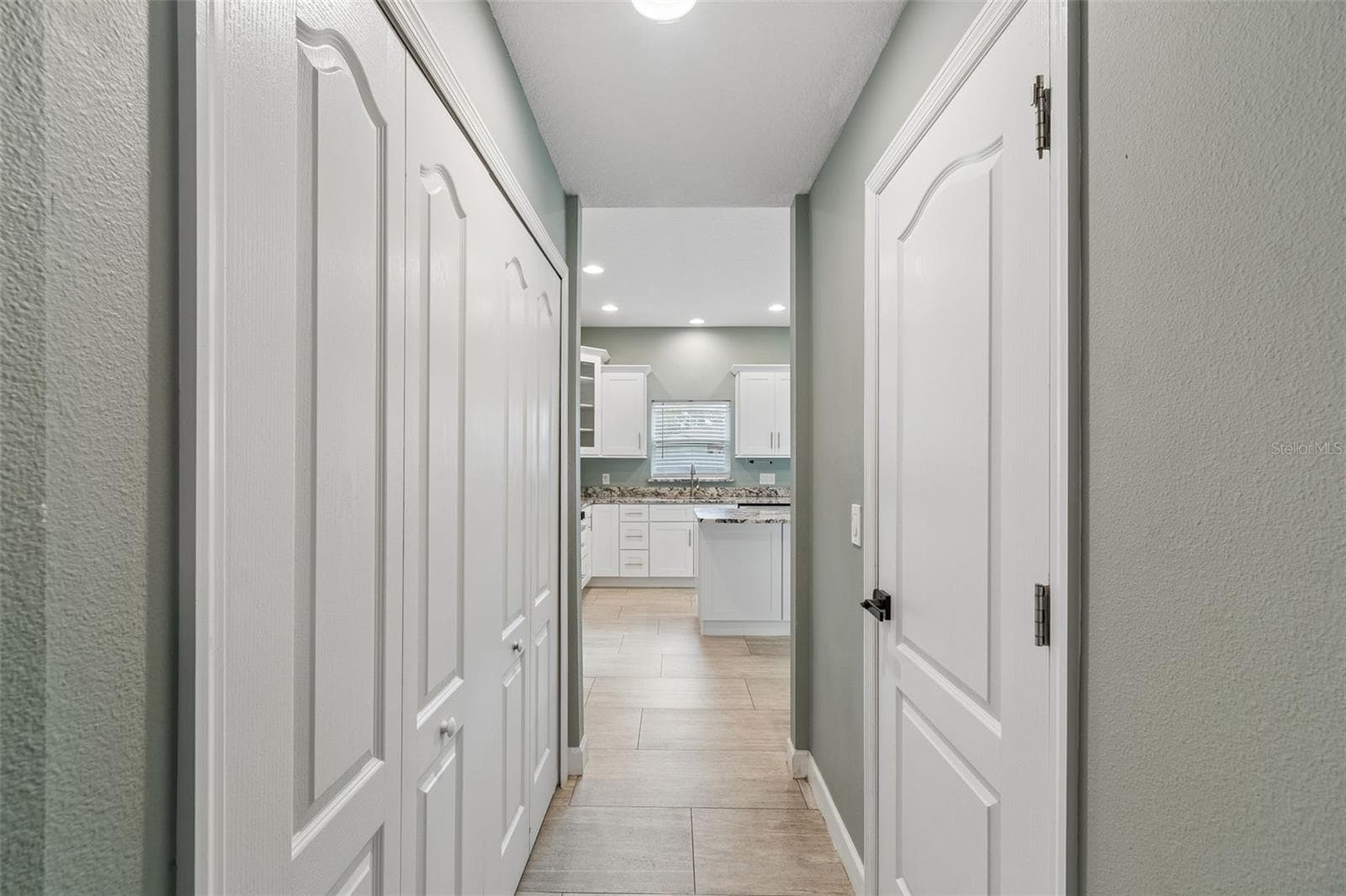 18098 MACEK RD — photo 7 of 34