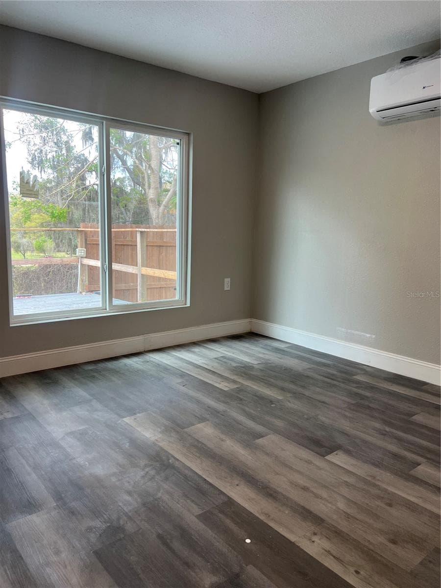 6287 MAGNOLIA STREET — photo 27 of 28