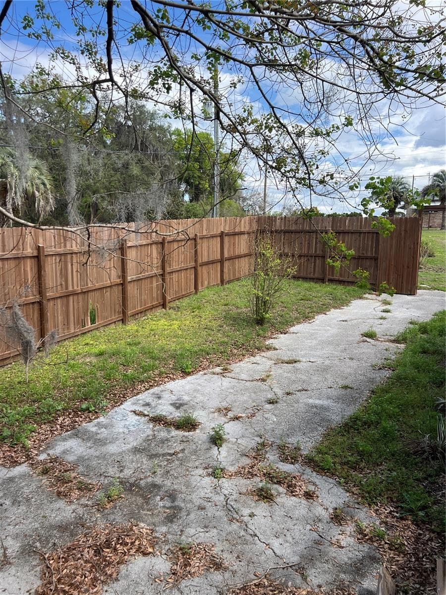 6287 MAGNOLIA STREET — photo 5 of 28
