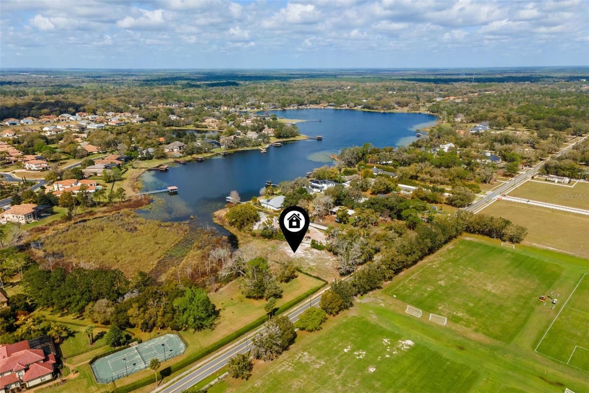 2080 LAKE MARKHAM ROAD — photo 1 of 29