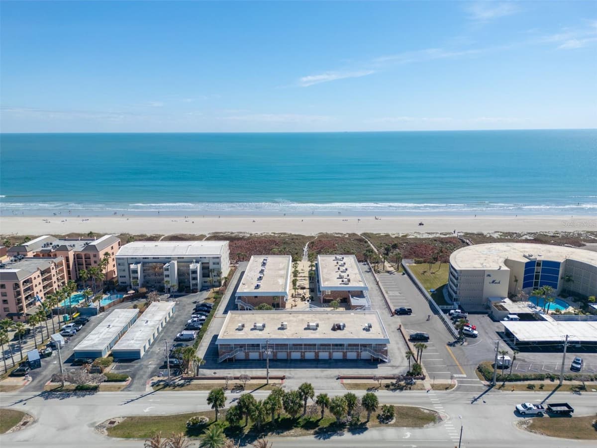 5000 OCEAN BEACH BOULEVARD — photo 1 of 37