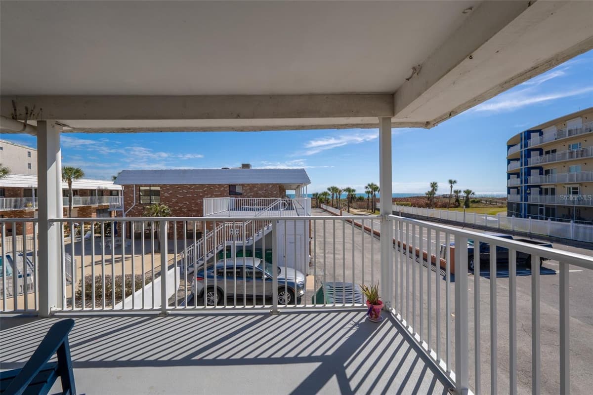5000 OCEAN BEACH BOULEVARD — photo 4 of 37