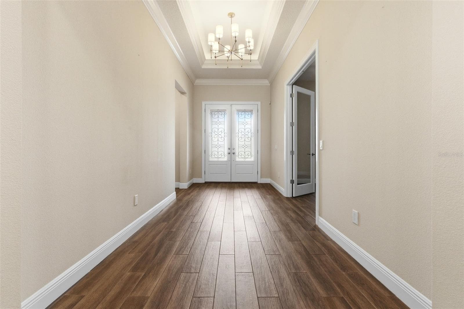 14907 TAVARES MILL AVENUE — photo 3 of 40