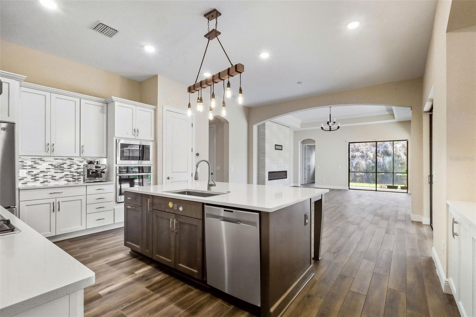 14907 TAVARES MILL AVENUE — photo 26 of 40