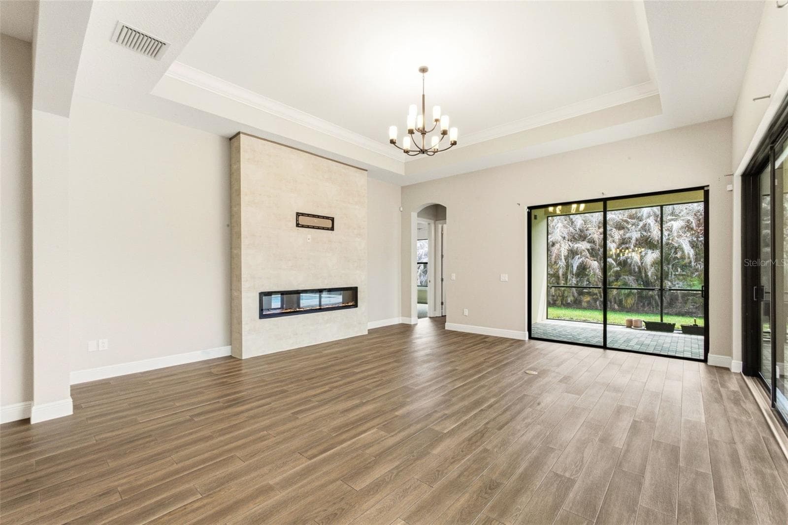 14907 TAVARES MILL AVENUE — photo 9 of 40