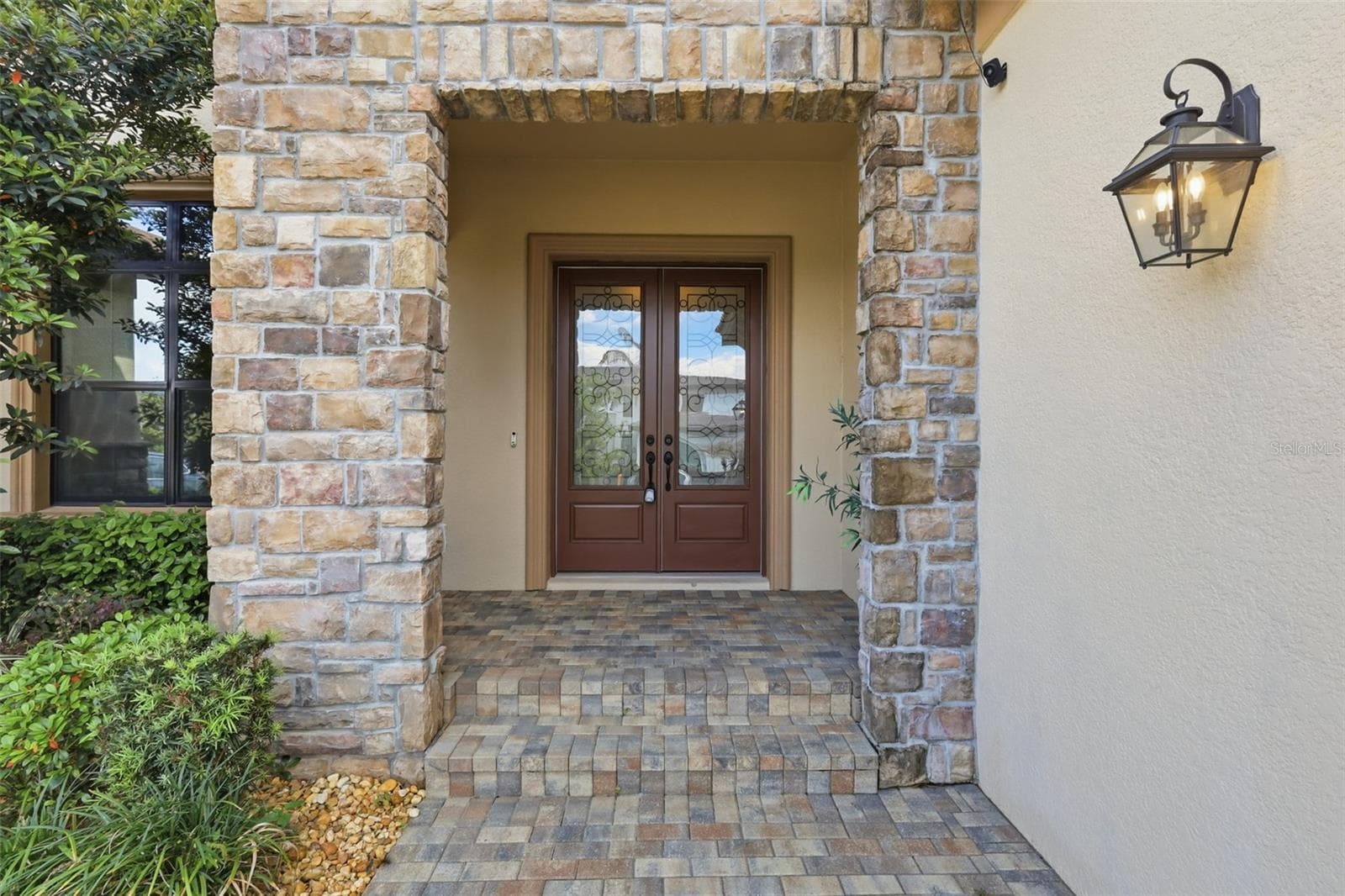 14907 TAVARES MILL AVENUE — photo 14 of 40