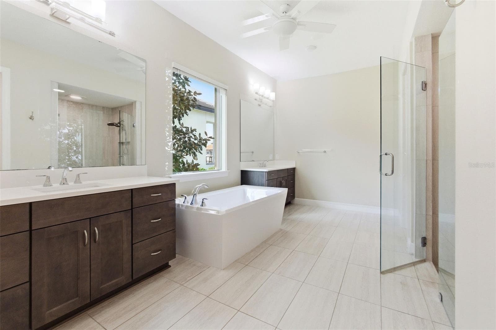 14907 TAVARES MILL AVENUE — photo 21 of 40
