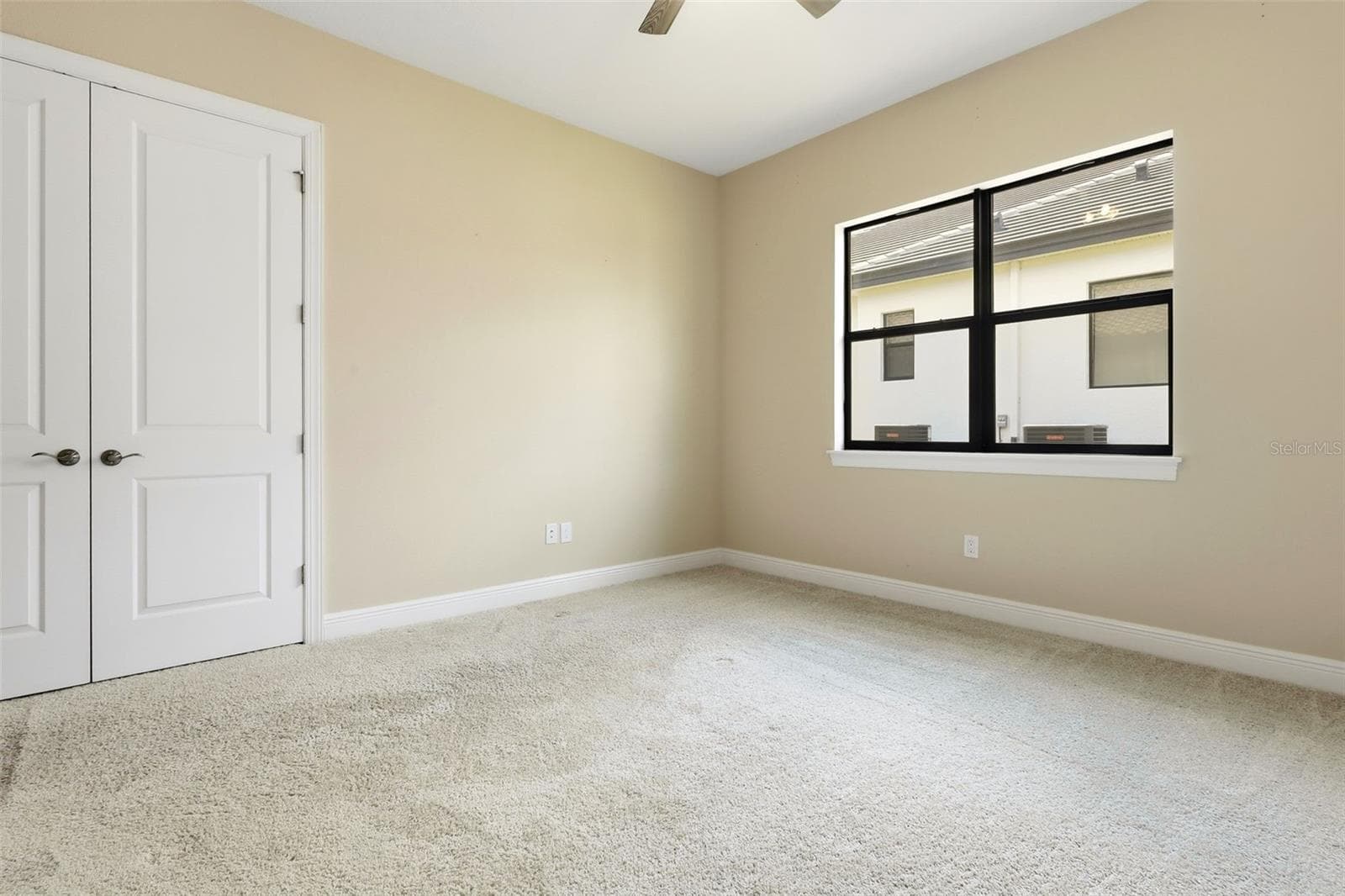 14907 TAVARES MILL AVENUE — photo 17 of 40