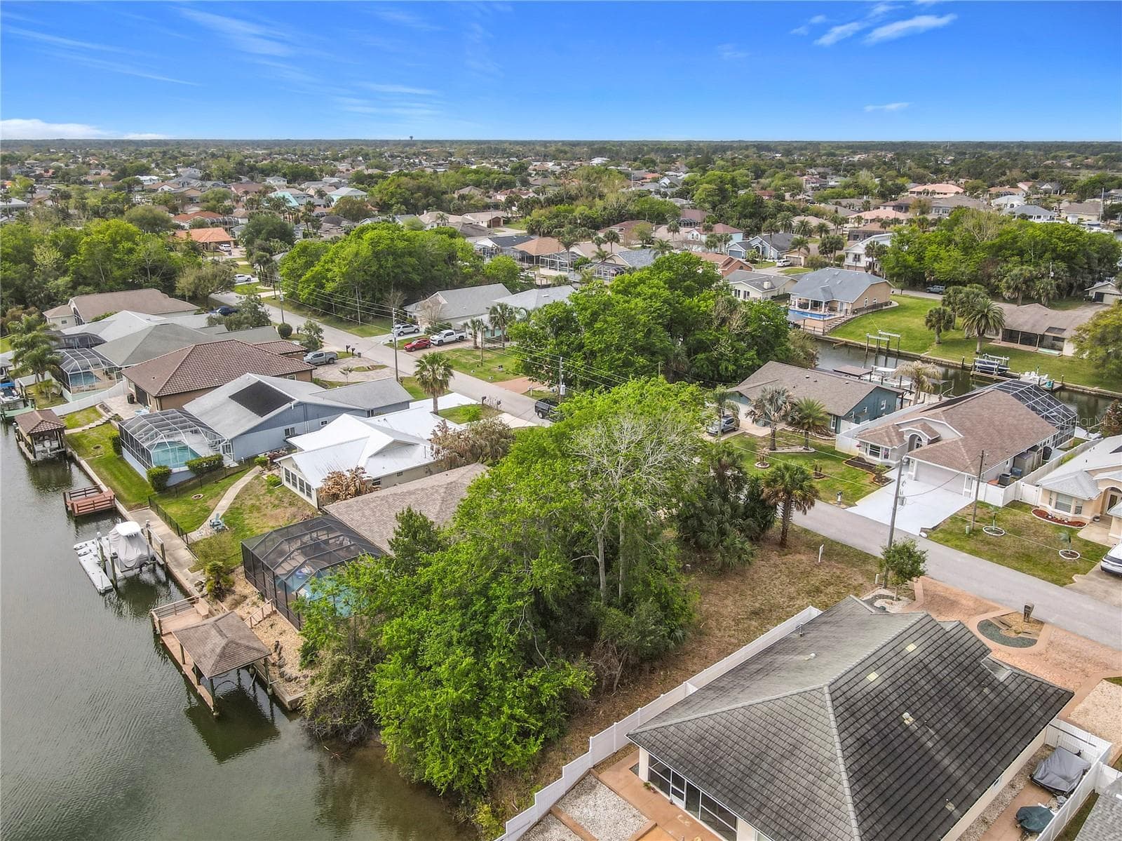 26 COMANCHE COURT — photo 16 of 23