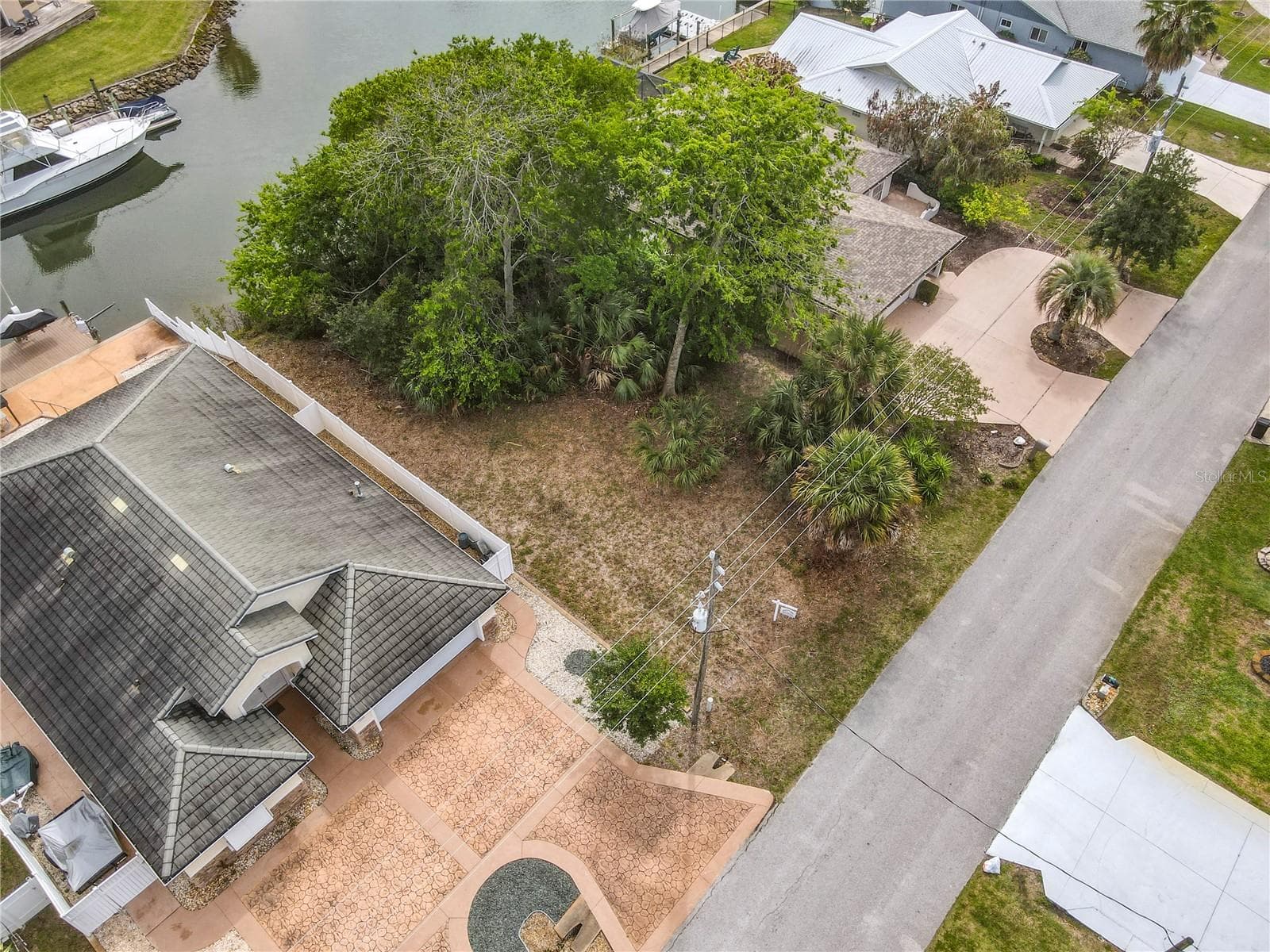 26 COMANCHE COURT — photo 19 of 23