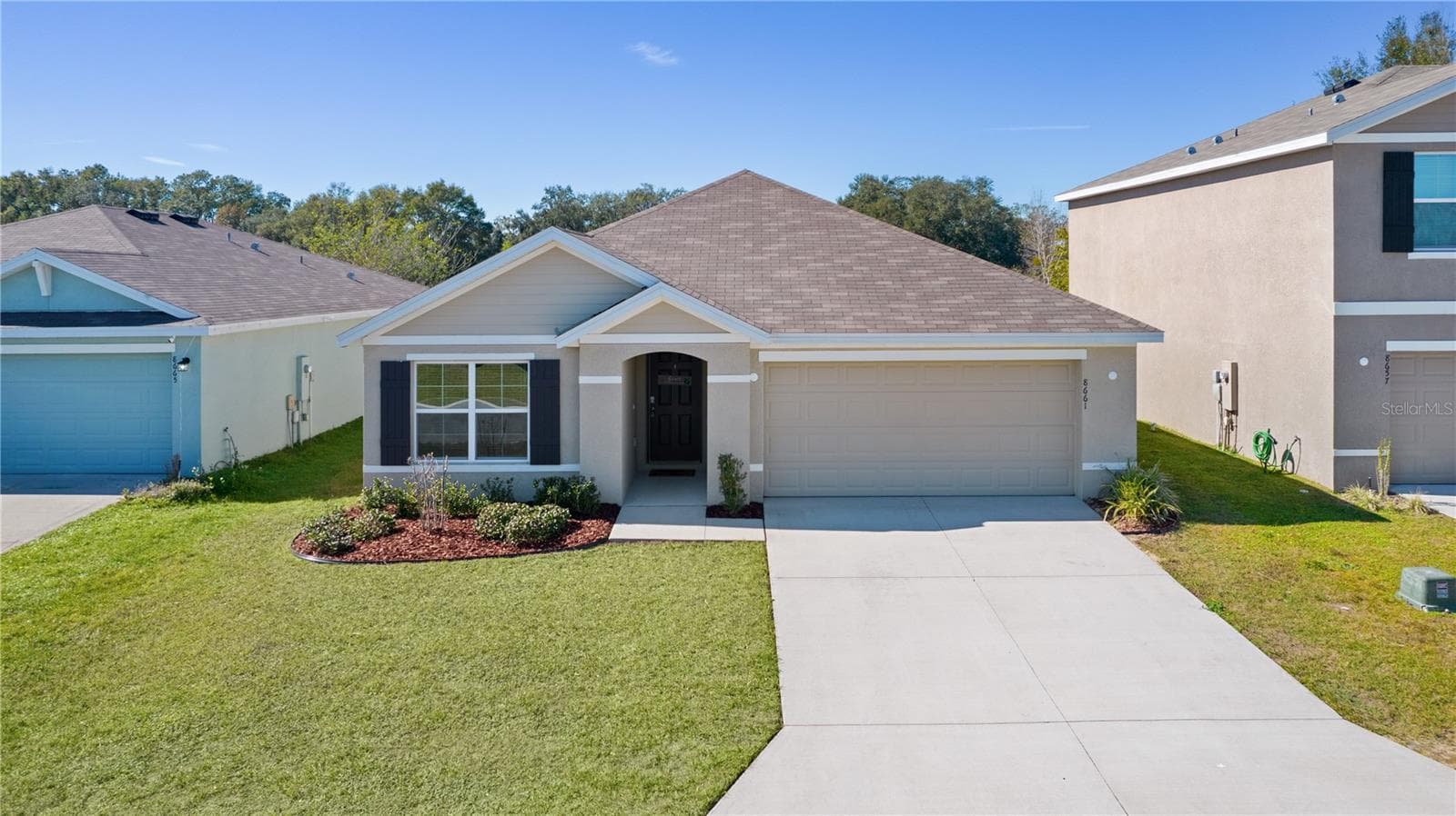 8661 TRIUMPH CIRCLE