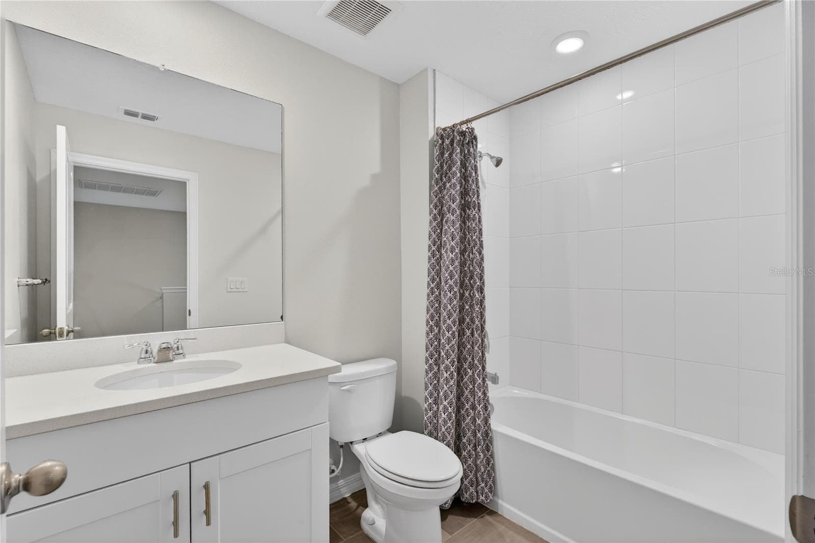 17124 BLOWFISH DRIVE — photo 17 of 35