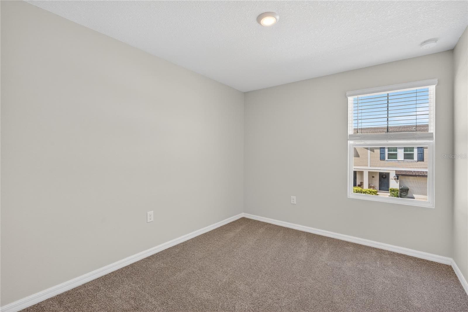 17124 BLOWFISH DRIVE — photo 23 of 35