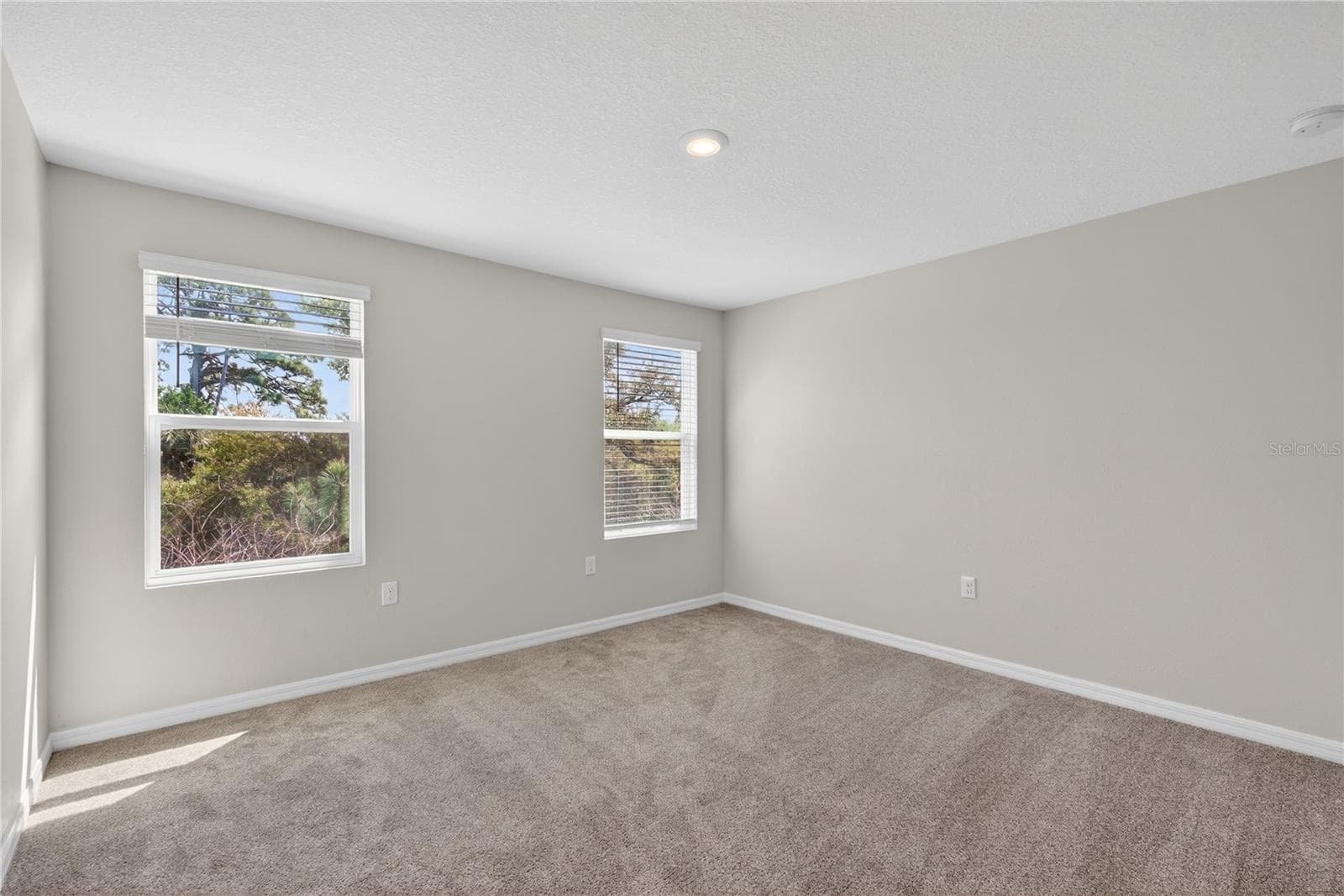 17124 BLOWFISH DRIVE — photo 14 of 35