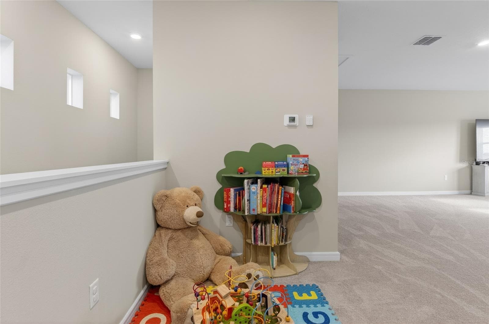 15954 WINDING BLUFF DRIVE — photo 32 of 53
