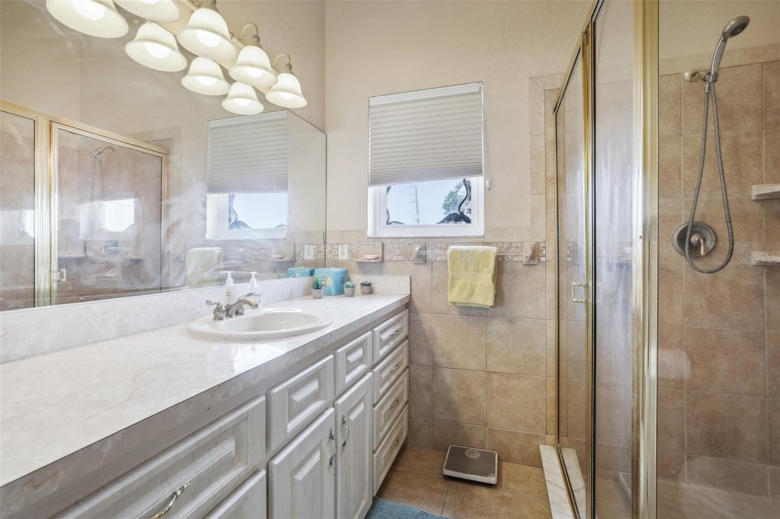 6441 CLARK STREET — photo 10 of 38