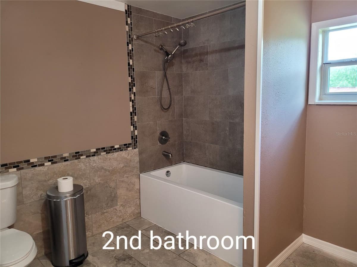 9451 111TH STREET — photo 38 of 39