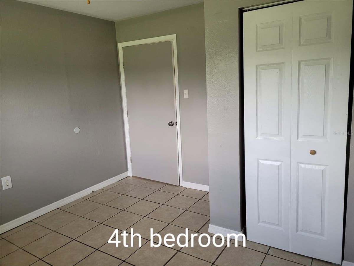 9451 111TH STREET — photo 35 of 39