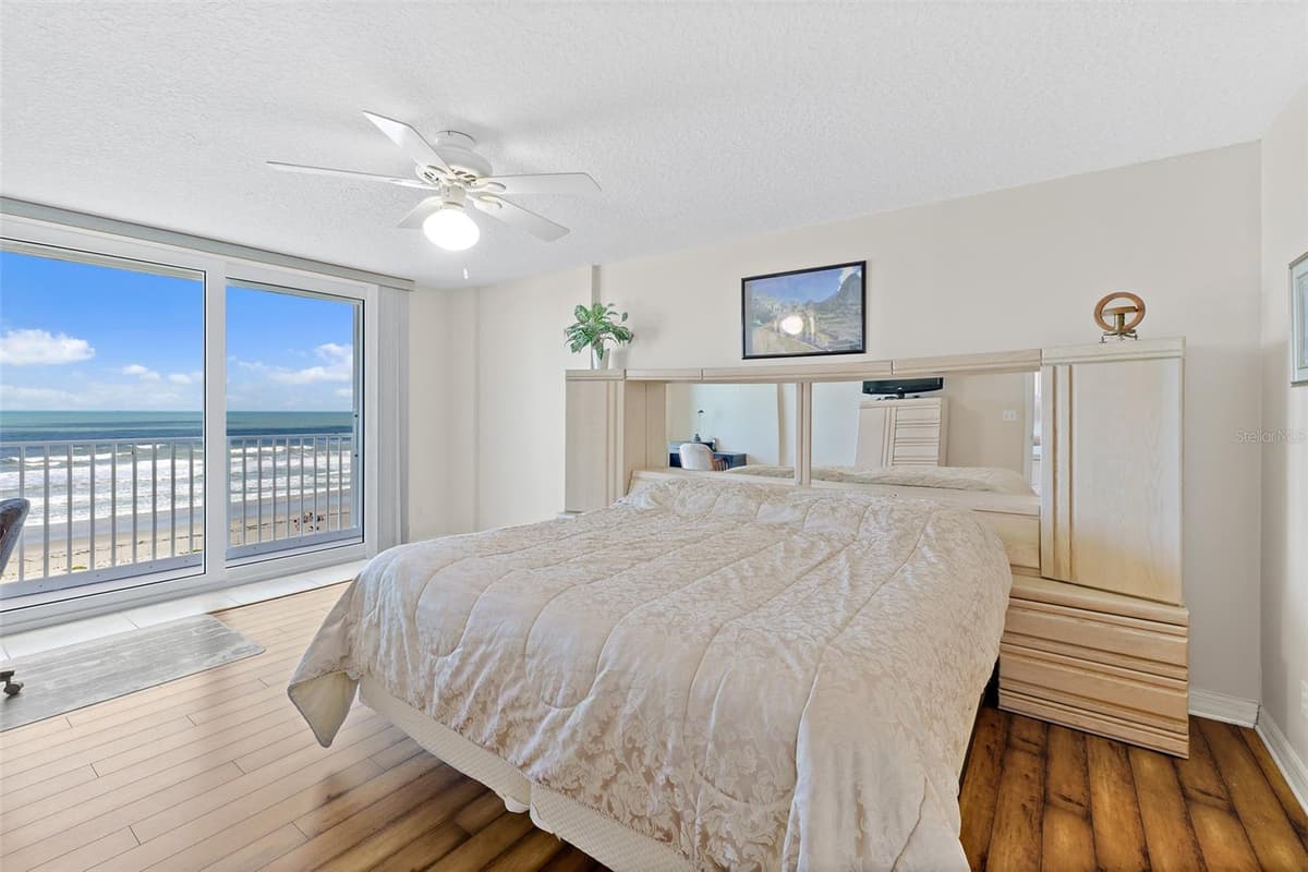 3740 OCEAN BEACH BOULEVARD — photo 9 of 44
