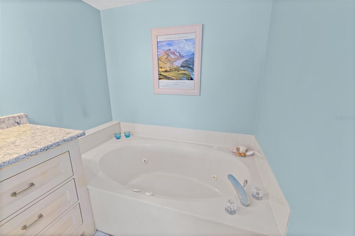 3740 OCEAN BEACH BOULEVARD — photo 12 of 44