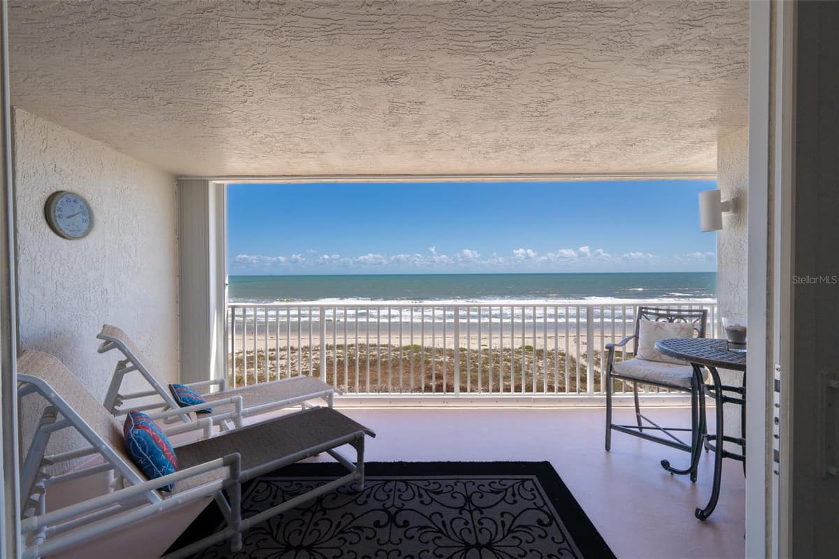 3740 OCEAN BEACH BOULEVARD — photo 15 of 44