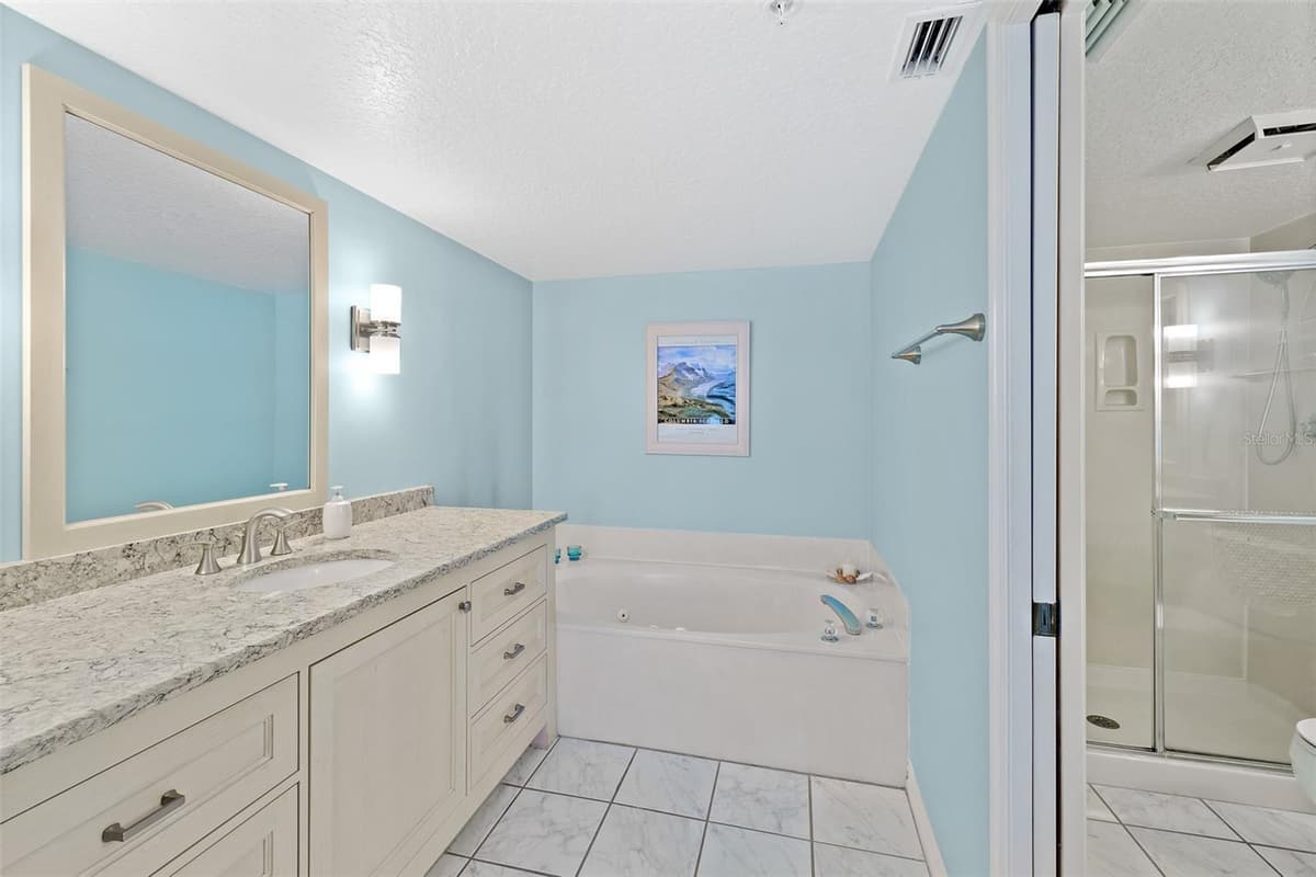 3740 OCEAN BEACH BOULEVARD — photo 10 of 44