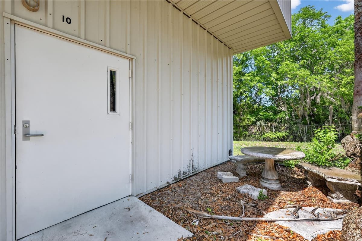 1314 SUMTER STREET — photo 9 of 28