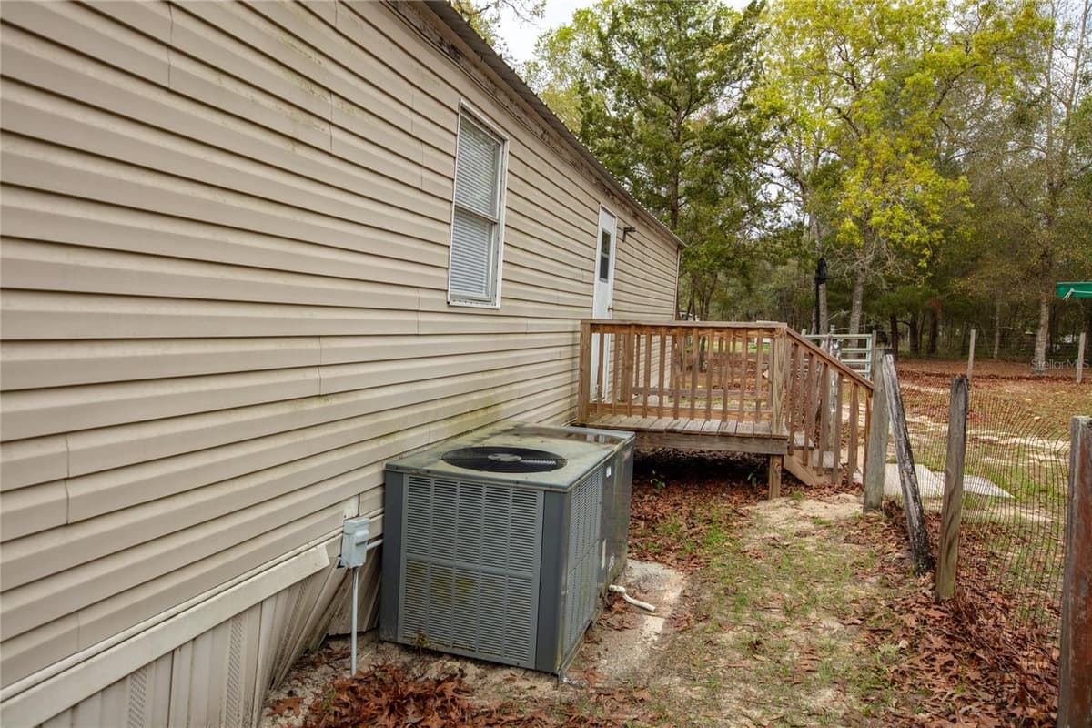 7160 PURDUE STREET — photo 12 of 44