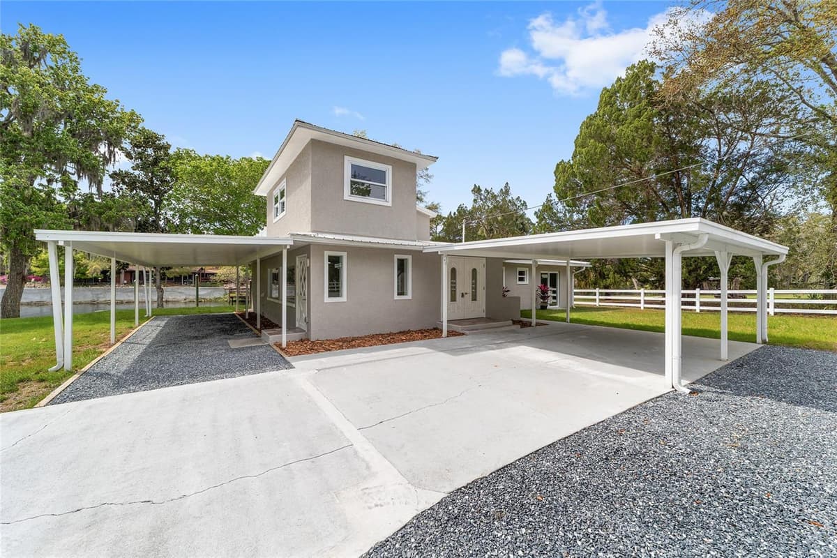 34 GARDEN MALL COURT — photo 12 of 87