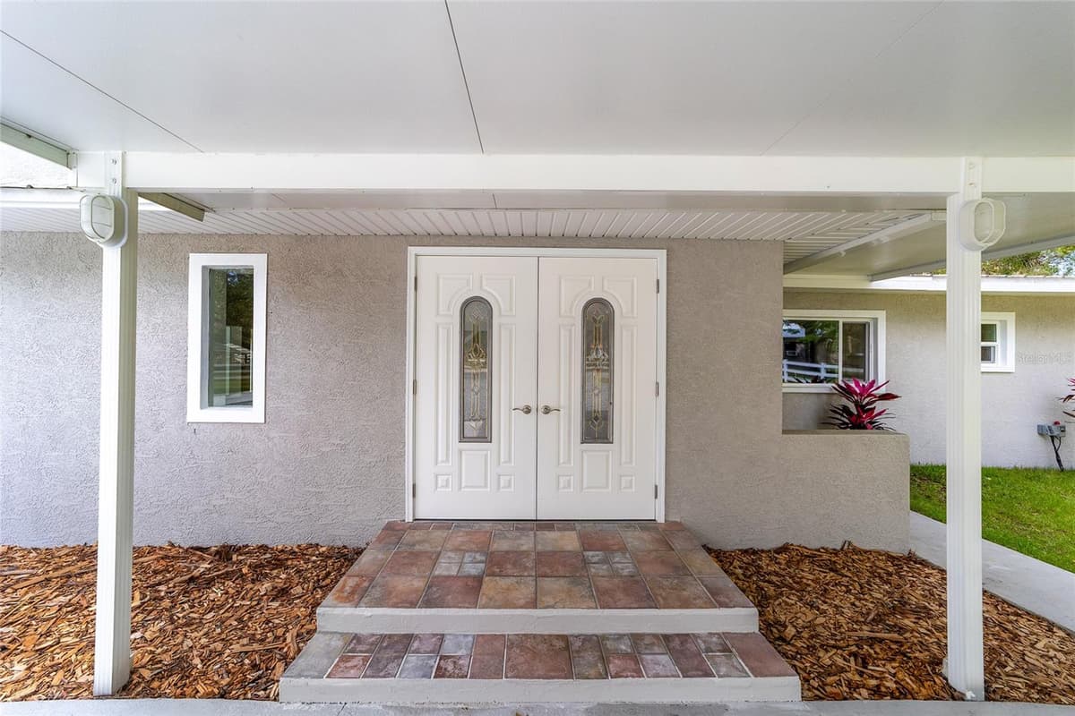 34 GARDEN MALL COURT — photo 17 of 87