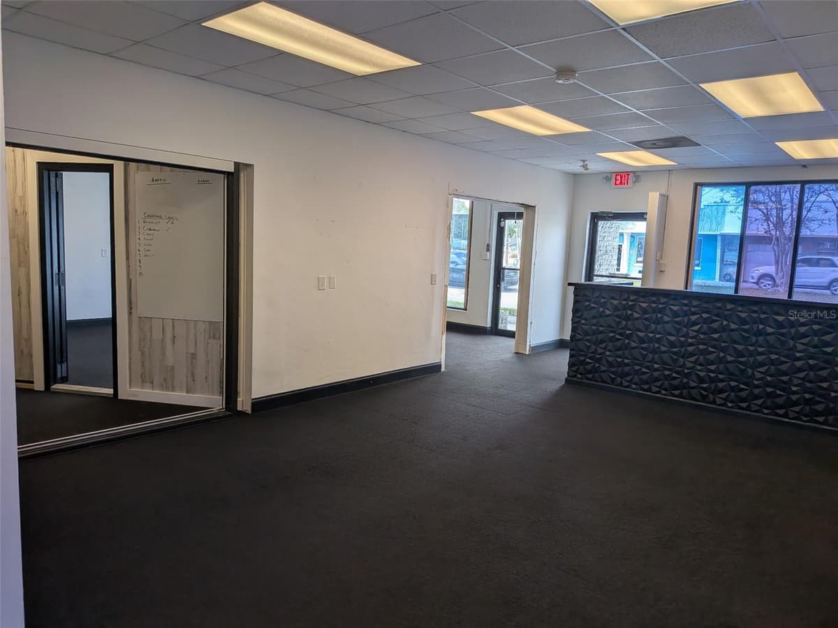 5630 PARK BOULEVARD — photo 9 of 12