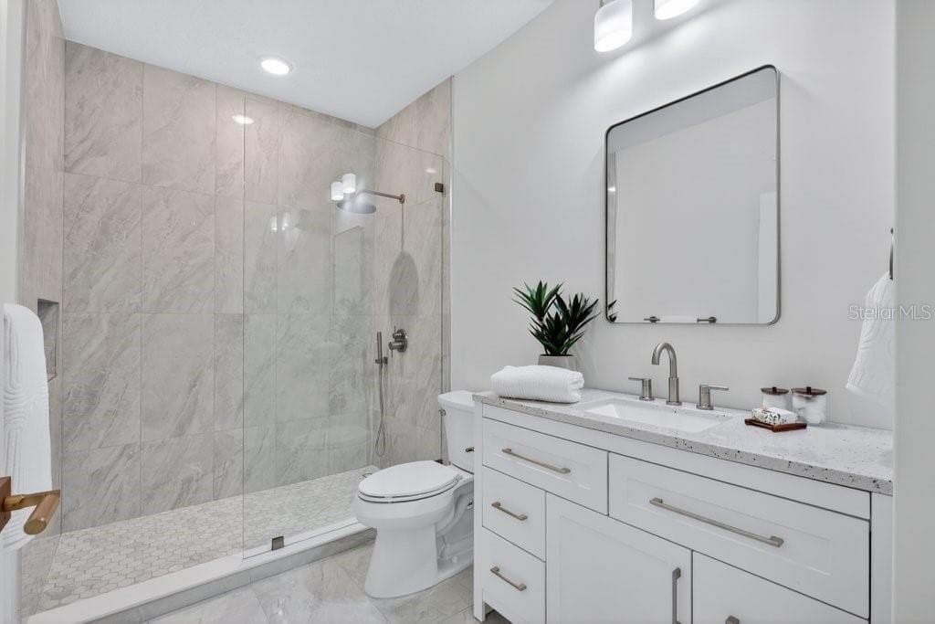 6 RIVIERA PLACE — photo 52 of 94
