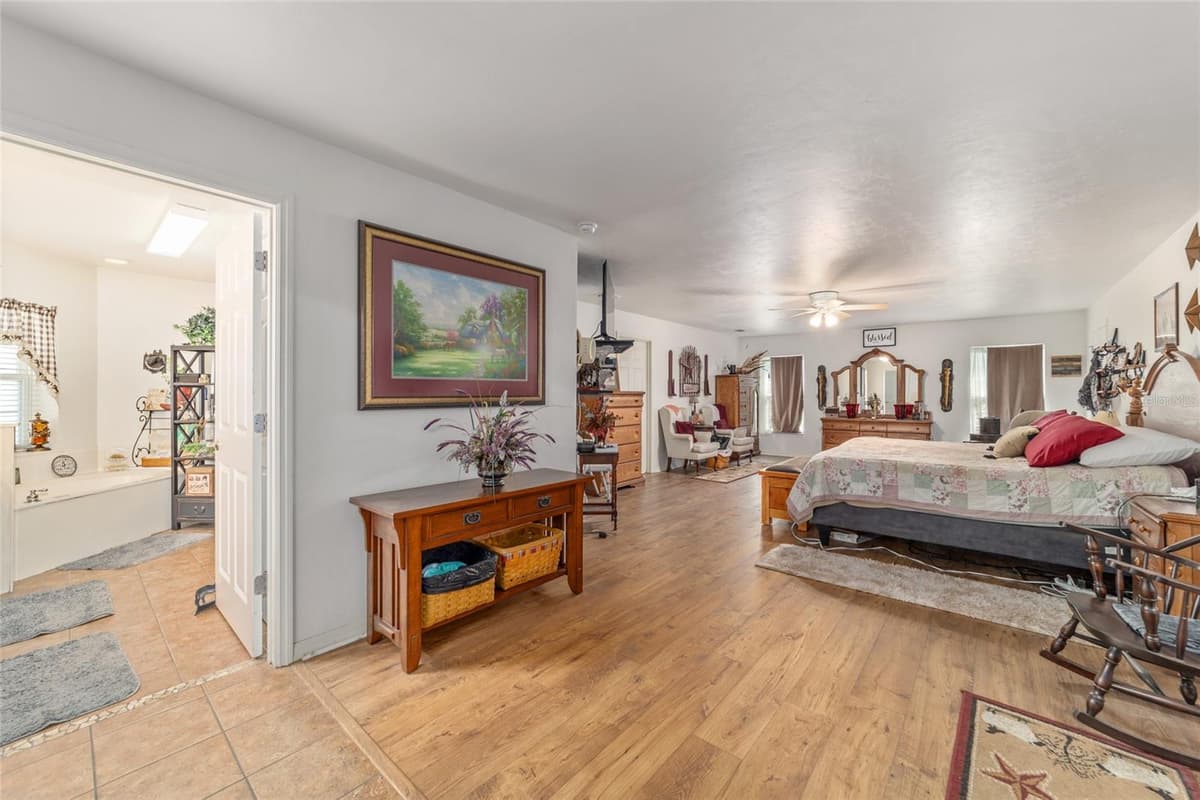 19355 25TH PLACE — photo 73 of 77