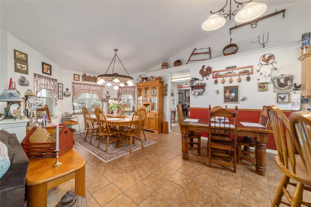 19355 25TH PLACE — photo 52 of 77