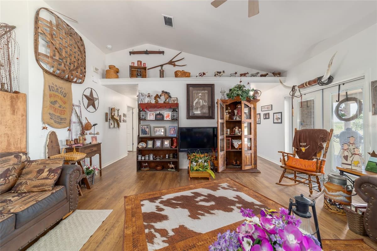 19355 25TH PLACE — photo 45 of 77