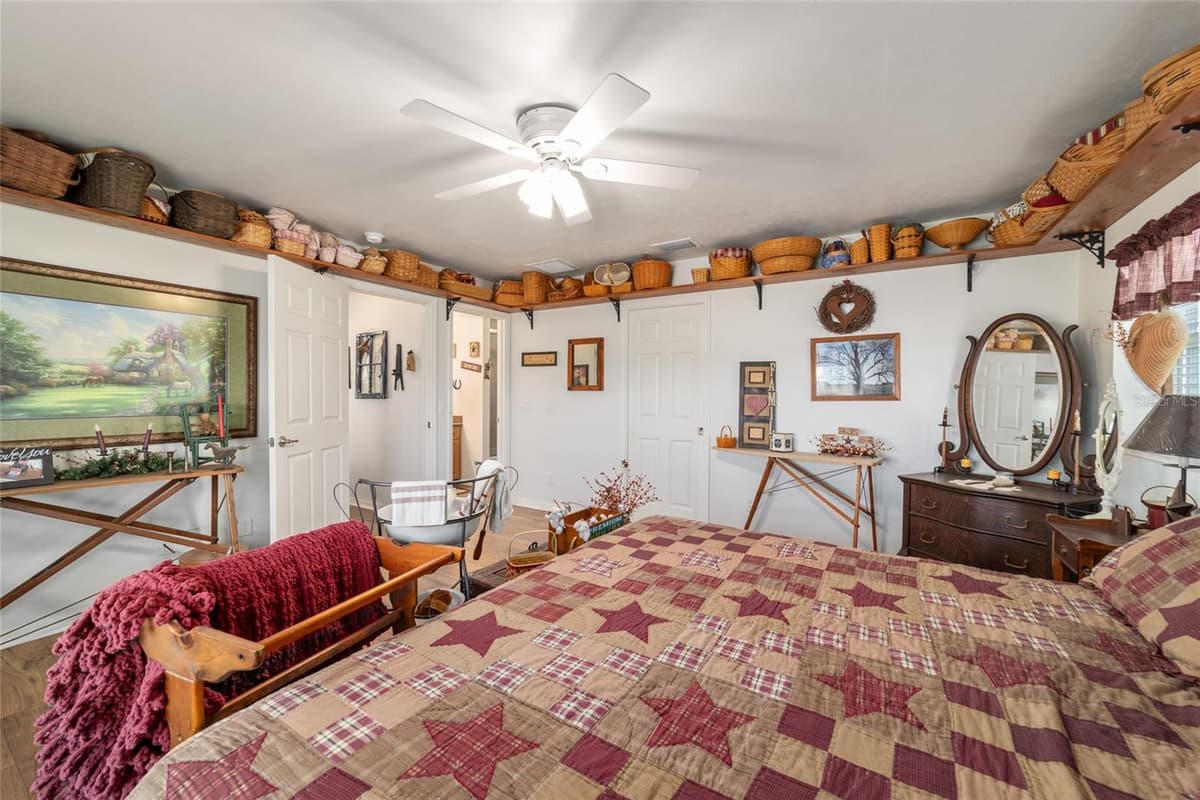 19355 25TH PLACE — photo 67 of 77