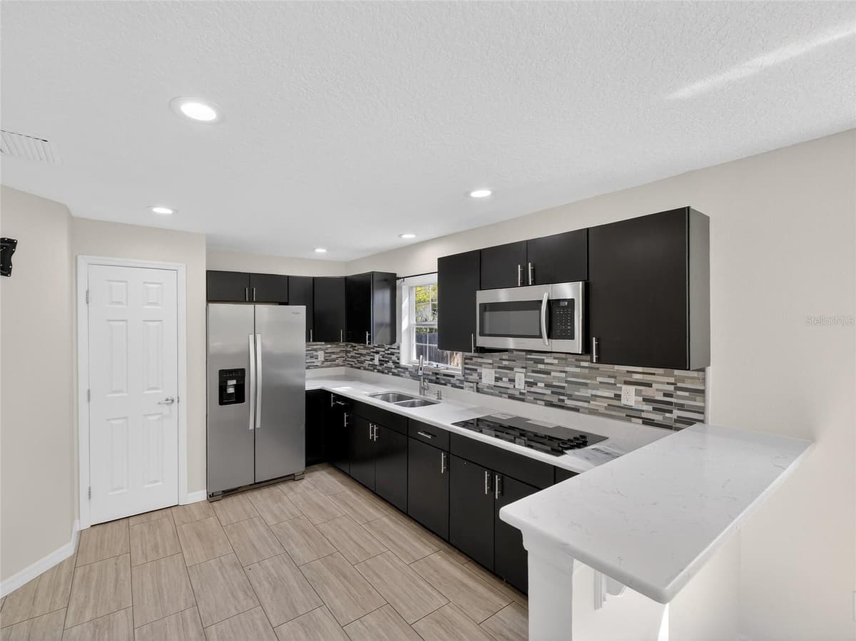 1184 LAURA STREET — photo 57 of 100