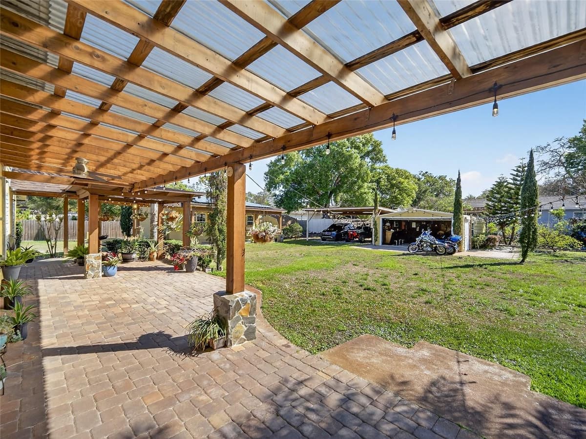 1184 LAURA STREET — photo 49 of 100