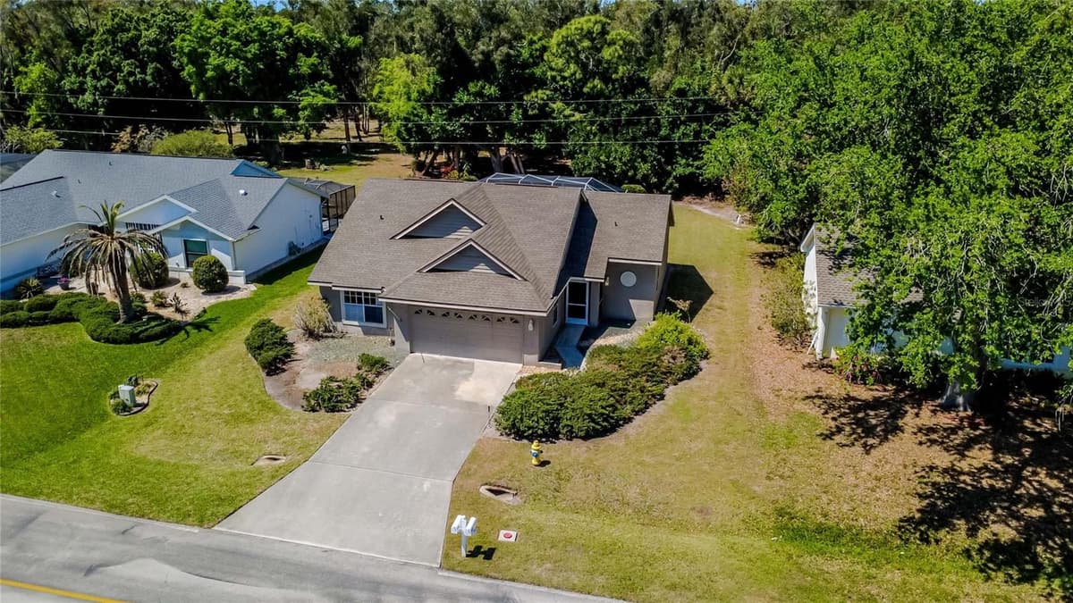 22614 FOUNTAIN LAKES BOULEVARD — photo 26 of 27