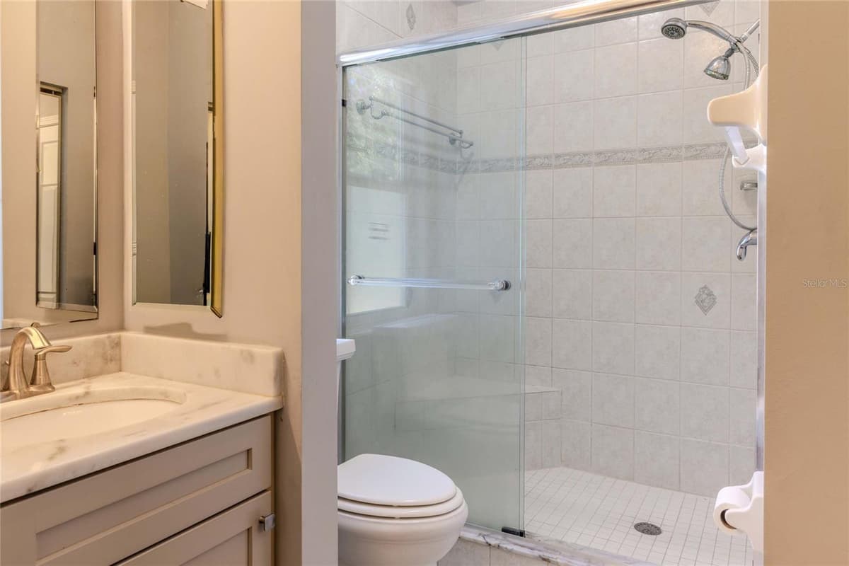 22614 FOUNTAIN LAKES BOULEVARD — photo 13 of 27