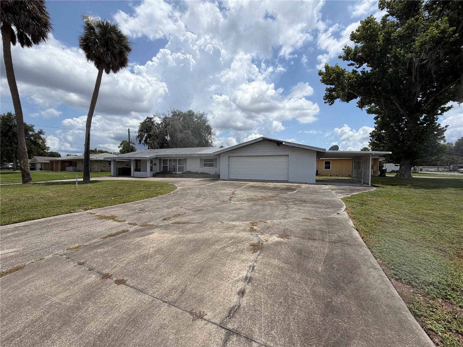 1508 ORANGE AVENUE
