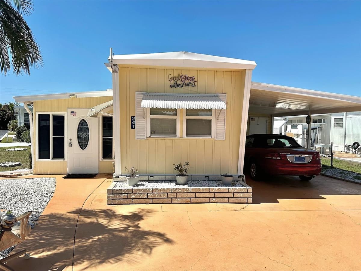 8300 SEMINOLE BOULEVARD — photo 16 of 16