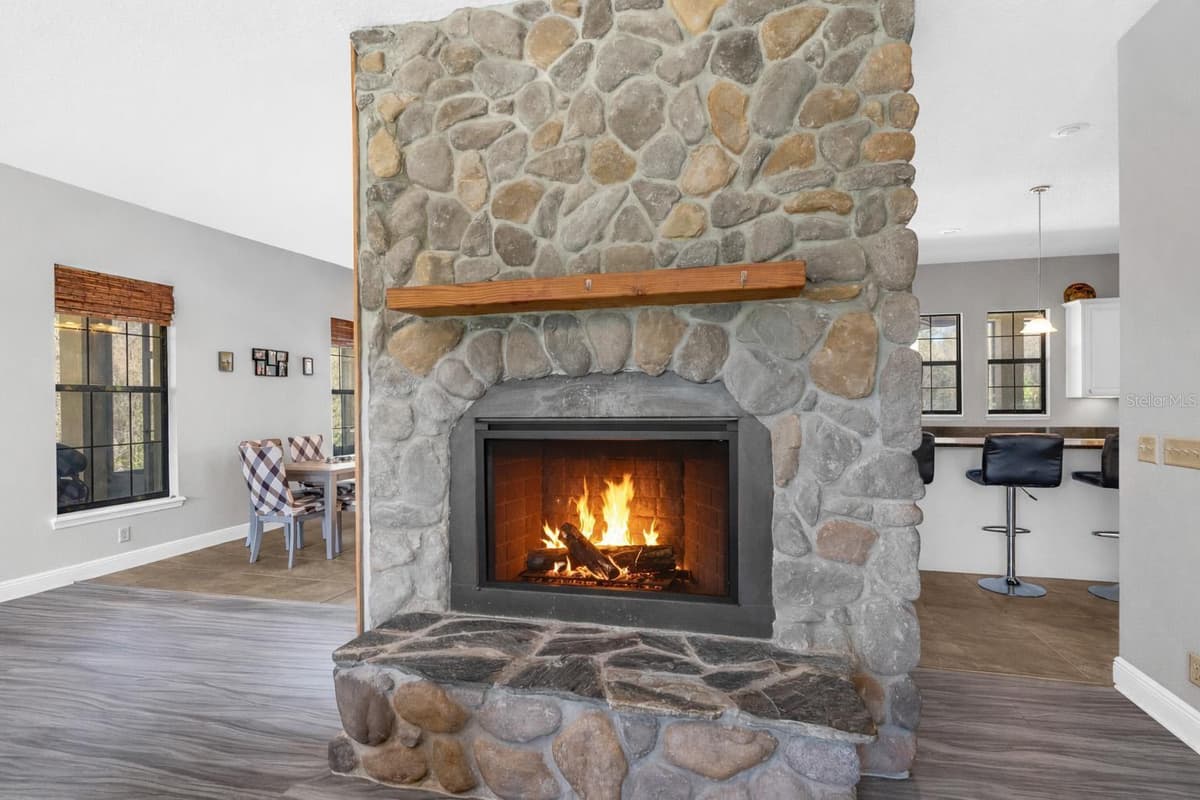 326 ENTERPRISE OSTEEN ROAD — photo 8 of 34