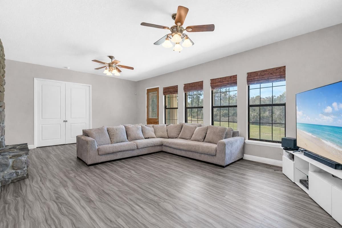 326 ENTERPRISE OSTEEN ROAD — photo 14 of 34