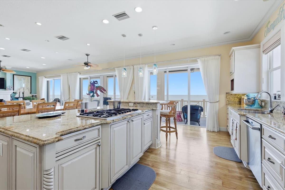 131 GULF BOULEVARD — photo 19 of 58