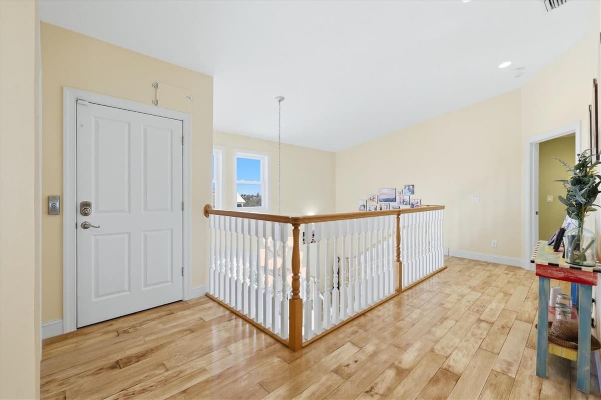 131 GULF BOULEVARD — photo 22 of 58