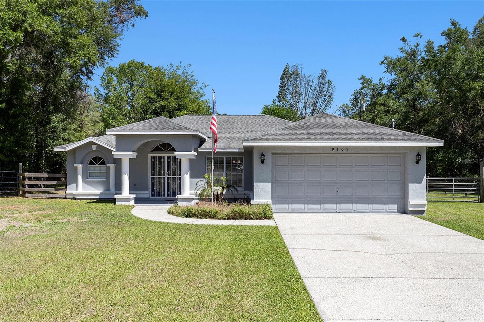 9105 ZANMAR DRIVE — photo 2 of 35