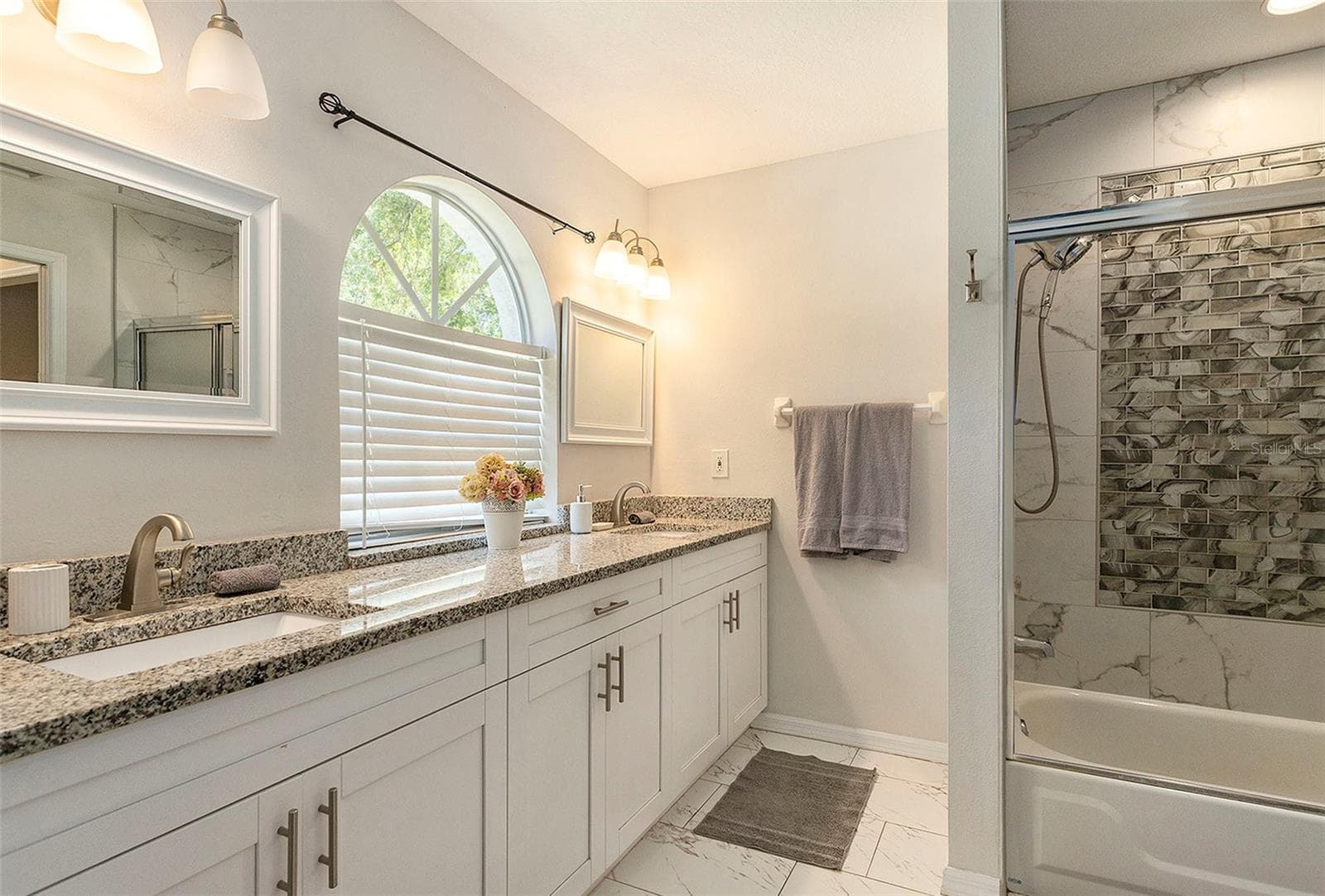 9105 ZANMAR DRIVE — photo 15 of 35