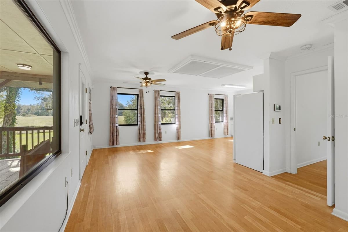 5505 CR 634S — photo 16 of 29