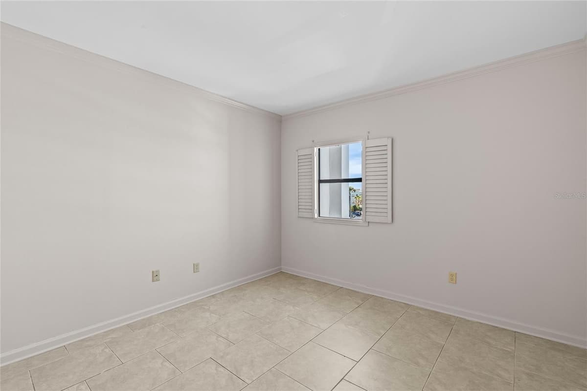 829 1ST STREET — photo 10 of 50